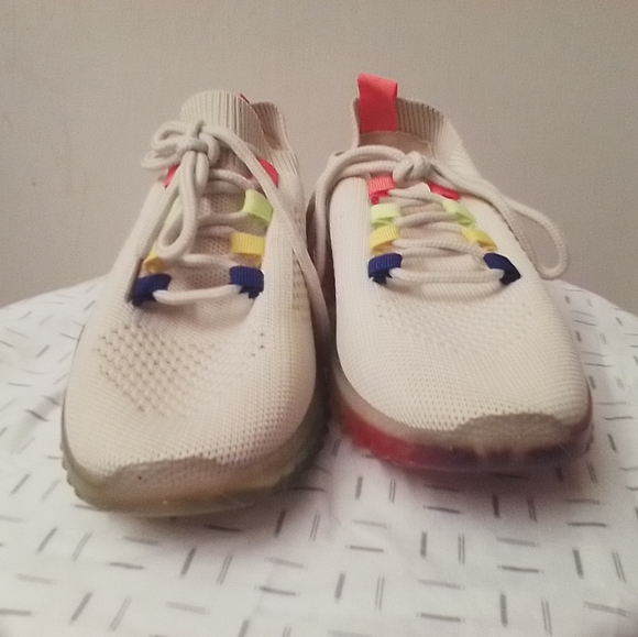 Soft Rainbow Cloth Tennis Shoe - Picture 2 of 5